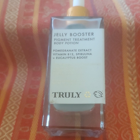 TRULY Jelly Booster Pigment Treatment Body Potion - Clear and White - Picture 1 of 4